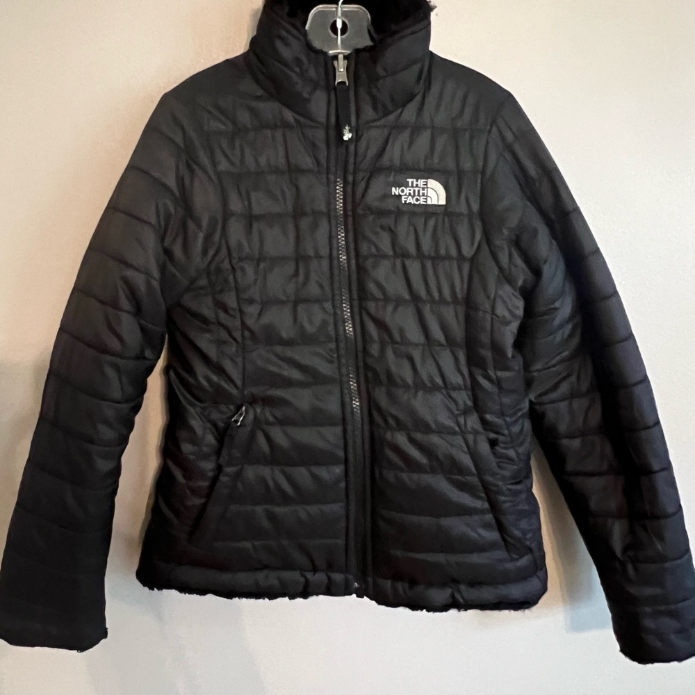The North Face Black Puffer Jacket with Quilted Design